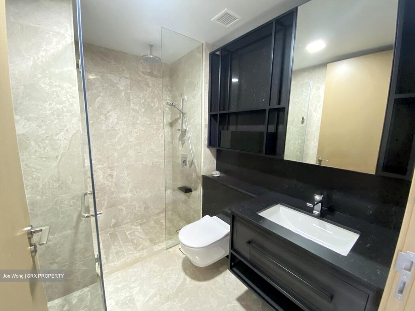 Haus On Handy (D9), Condominium #461733031